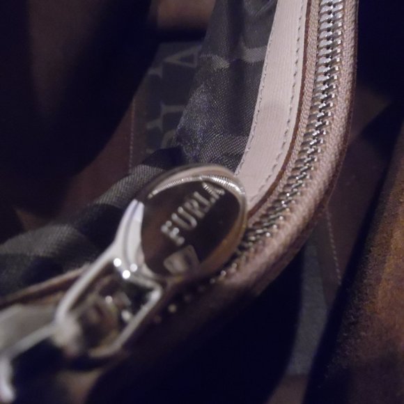 Furla Jucca Small Saffiano Beige Tan Leather Tote Logo Handbag Purse Bag - Picture 12 of 13